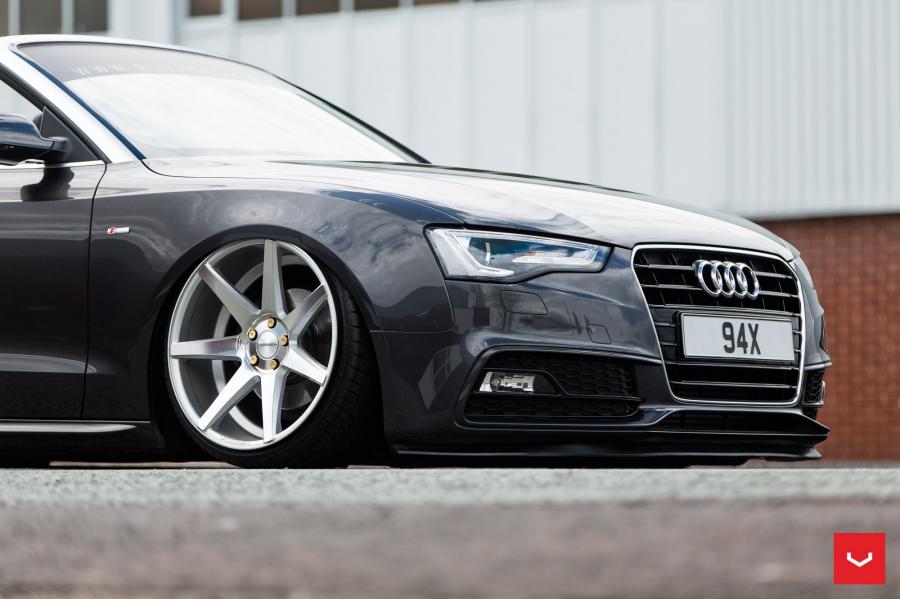 Детали экстерьера Audi A5 Cabriolet on Vossen Wheels (CV7) 2016 года  (фото 46 из 56)